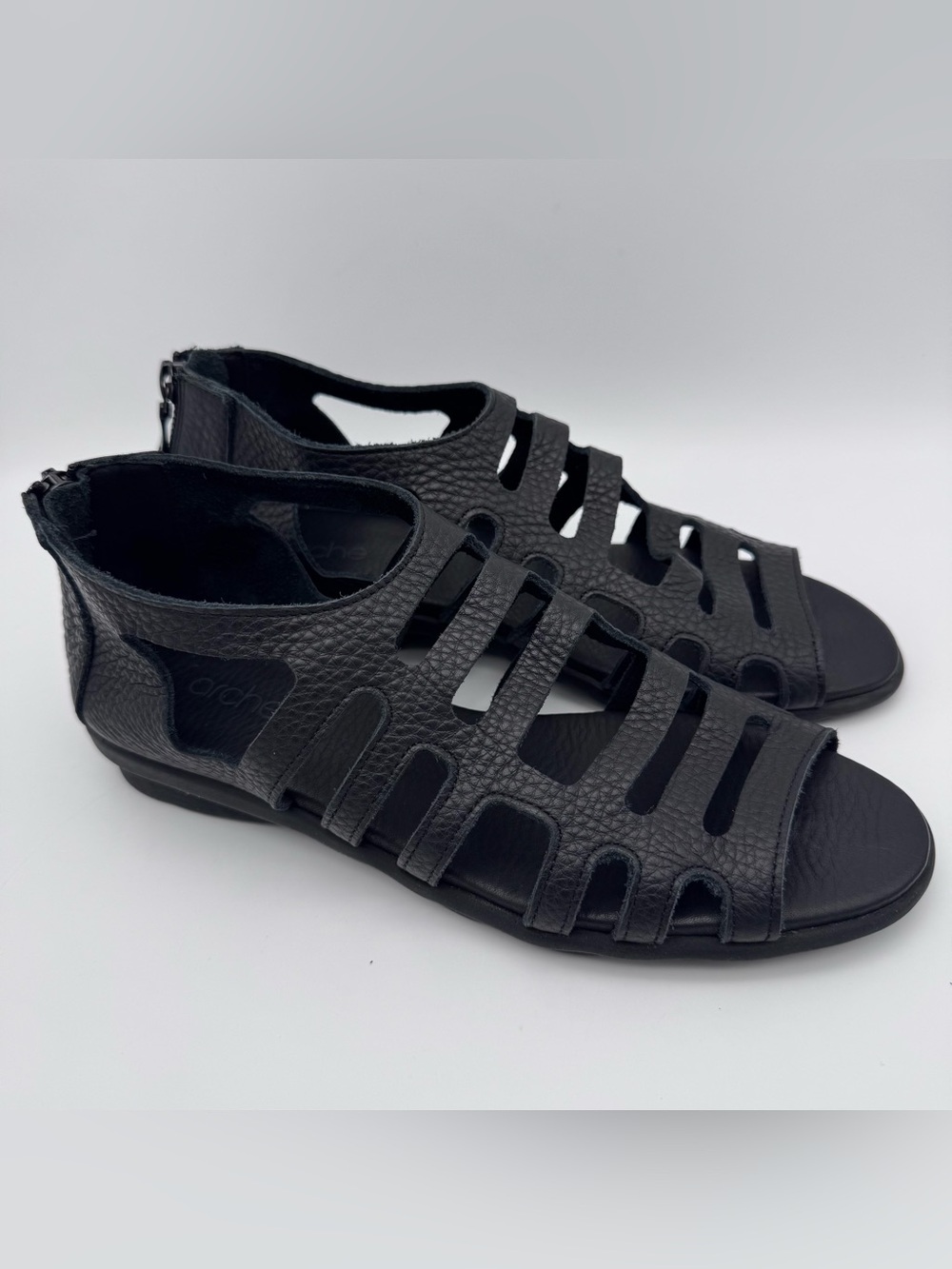 Arche strappy sandals Black caged leather design women's Size EU 37 / US 6